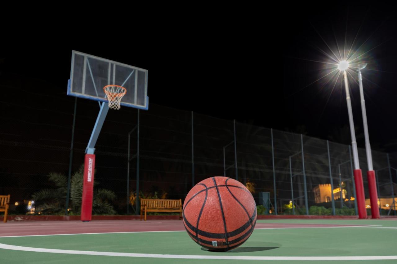 Sealine Beach, A Murwab Resort Mesaieed Exterior photo Basketball court at the University of Patras